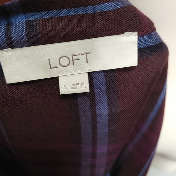 Loft plaid off-shoulder ruffle top size M - Picture 9 of 13